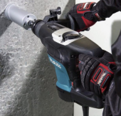 Перфоратор MAKITA HR 3200 C