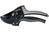 1000575 Секатор контактный FISKARS PowerStep с храповым механизмом