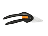 1000571 Ножницы универсальные SP28 FISKARS Single Step (лезвие - углеродистая сталь. для резки различный материалов. не для резки растений.)