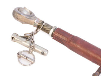 А61.03.000 Тяга центральная МТЗ механизма задней навески, в сборе, САЗ - №4