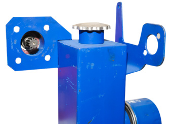 70-3400020-03 Гидробак ГУРа МТЗ с кронштейном насоса-дозатора и кронштейном под блокировку (штуцер 24) - №2