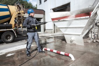 Аппарат высокого давления с подогревом воды KARCHER HDS 8/18-4 C Classic купить в Минске, честные цены. - №2