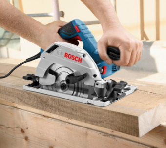 Электропила циркулярная BOSCH GKS 55+ GCE купить в Минске. - №1