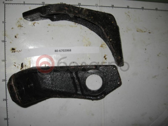 80-6702068 Кронштейн МТЗ левый крепления кабины, ВЗТЗЧ - №1